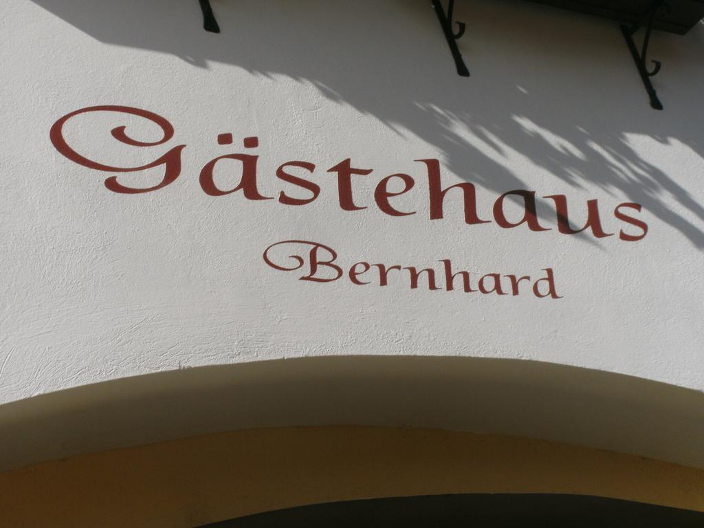 Winzerhof & Gaestehaus Bernhard Weissenkirchen in der Wachau Room photo